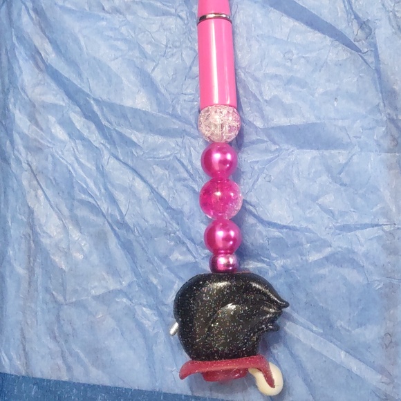 HOMEMADE DISNEY DOORABLE CAPTAIN HOOK TOPPER BEADED PEN REMOVABLE TOPPER - Picture 7 of 7
